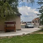 公寓 Szilasi Vendeghaz *