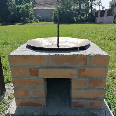 Apartment Szilasi Vendeghaz *